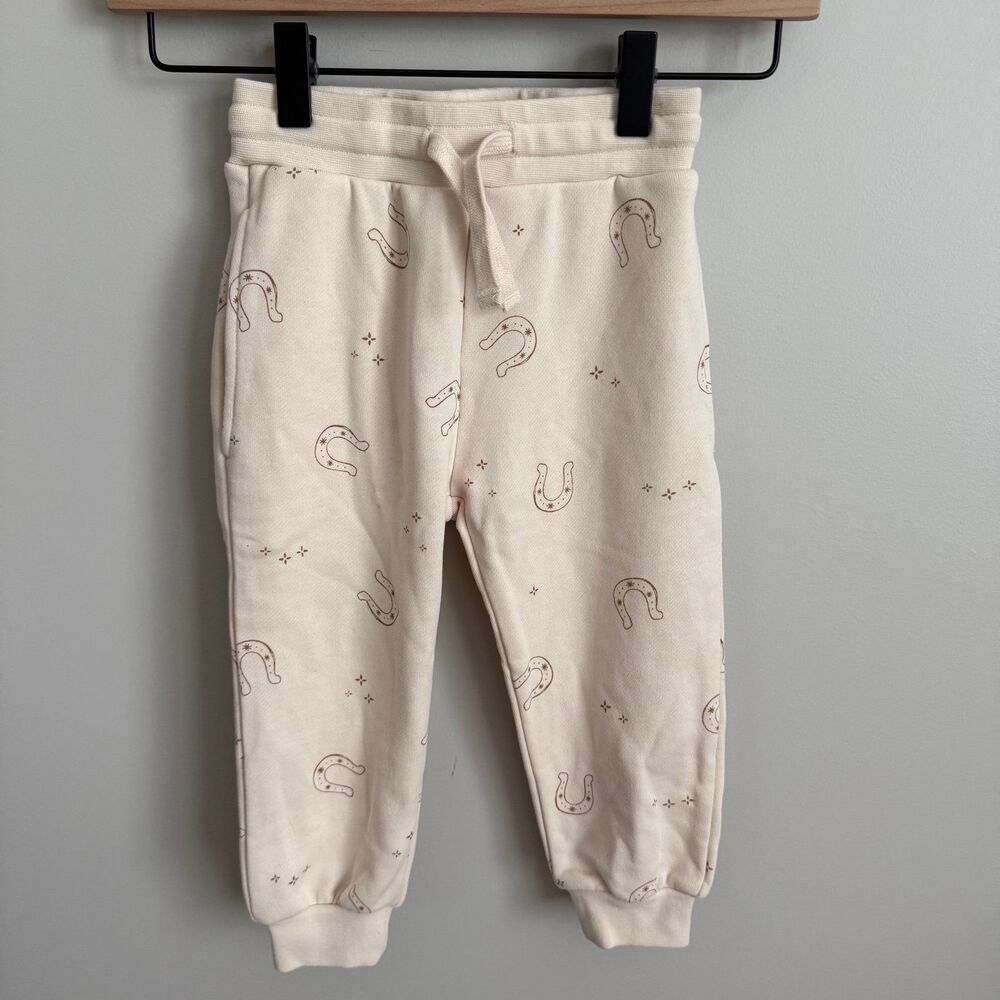 Rylee + Cru 2-3T Horseshoe Jogger Sweatpants EUC